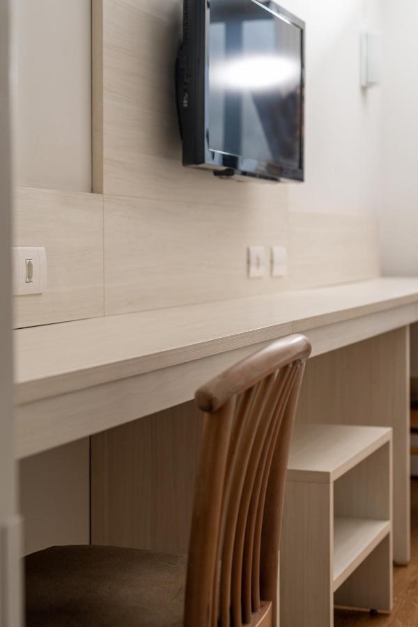 Quarto Twin Standard